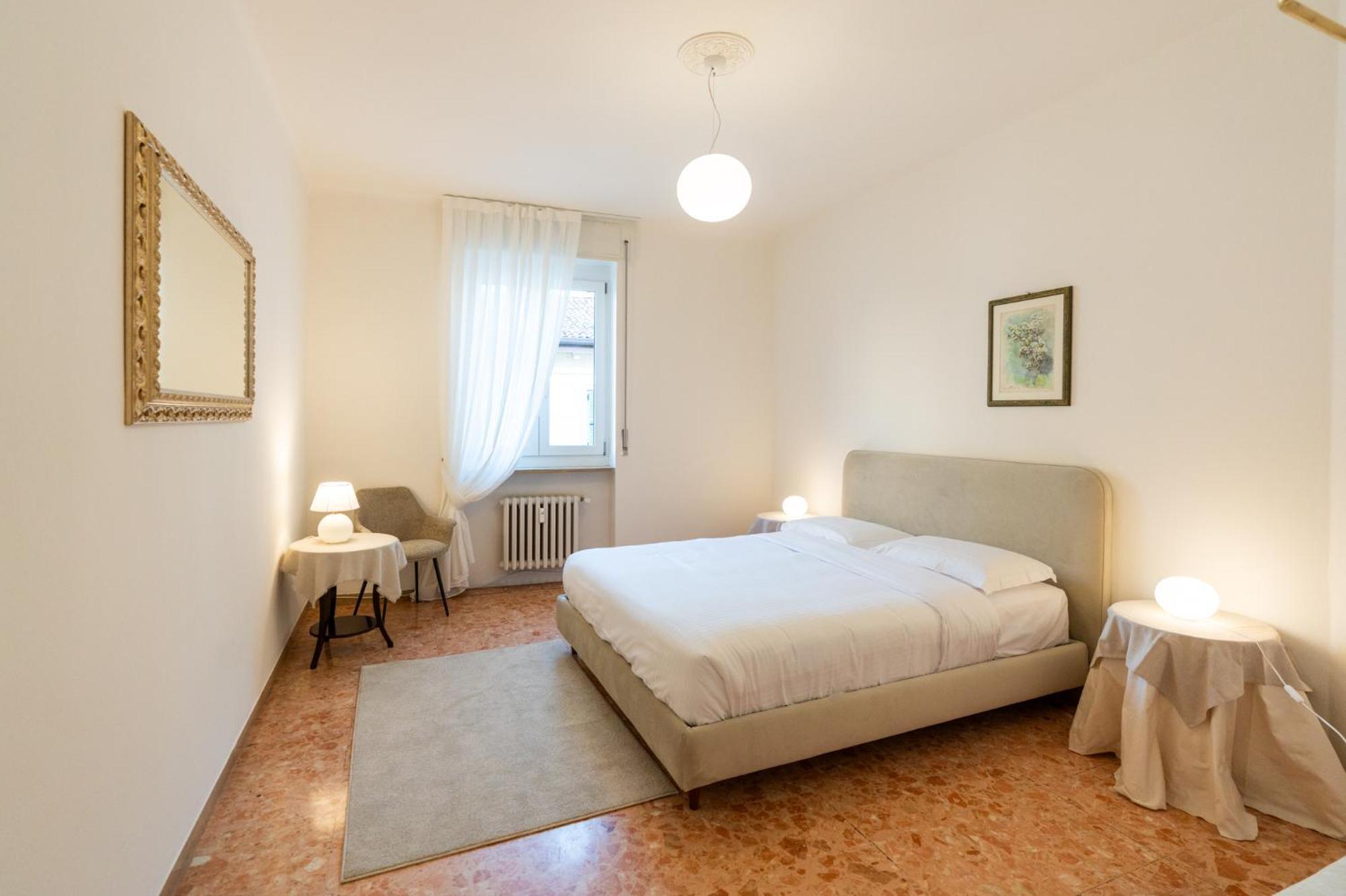 Domus Verona - Elegante Residenza Con Affaccio Su Porta Leoni Habitación foto